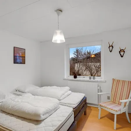 Urho - 500m From The Sea By Interhome Feriehus