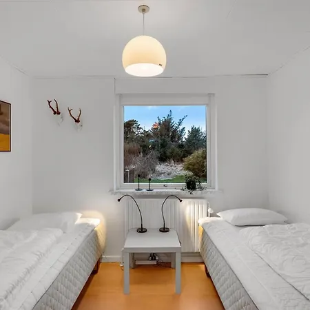 Urho - 500m From The Sea By Interhome بيت للعطل