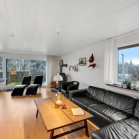 Urho - 500m From The Sea By Interhome * 루켄