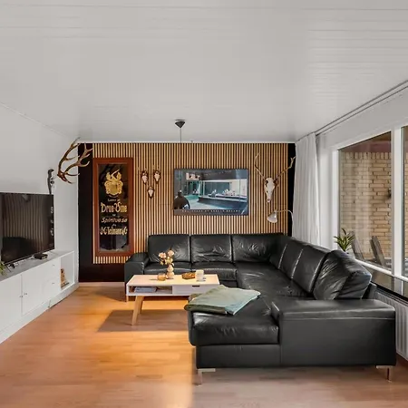 Urho - 500m From The Sea By Interhome